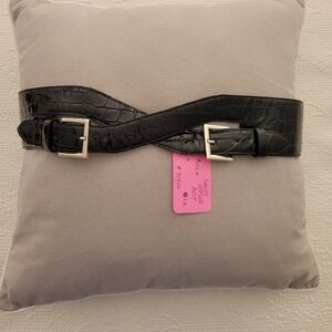 New! Sandy Duftler Designs patent leather stretch twist belt black size large